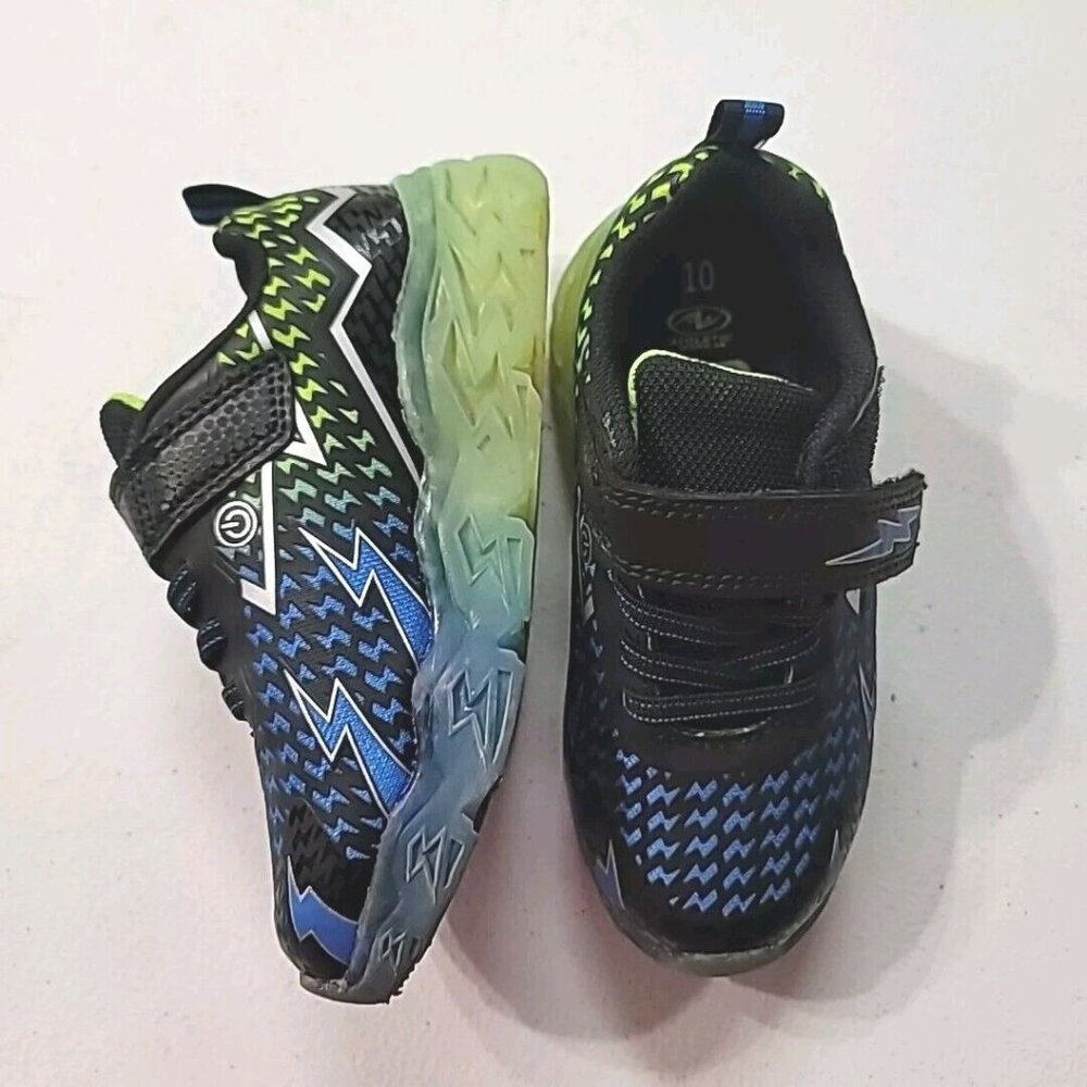 Athletic Works Memory Foam Light Up Shoes Blue Green Little Boy Sz 10 Lightning